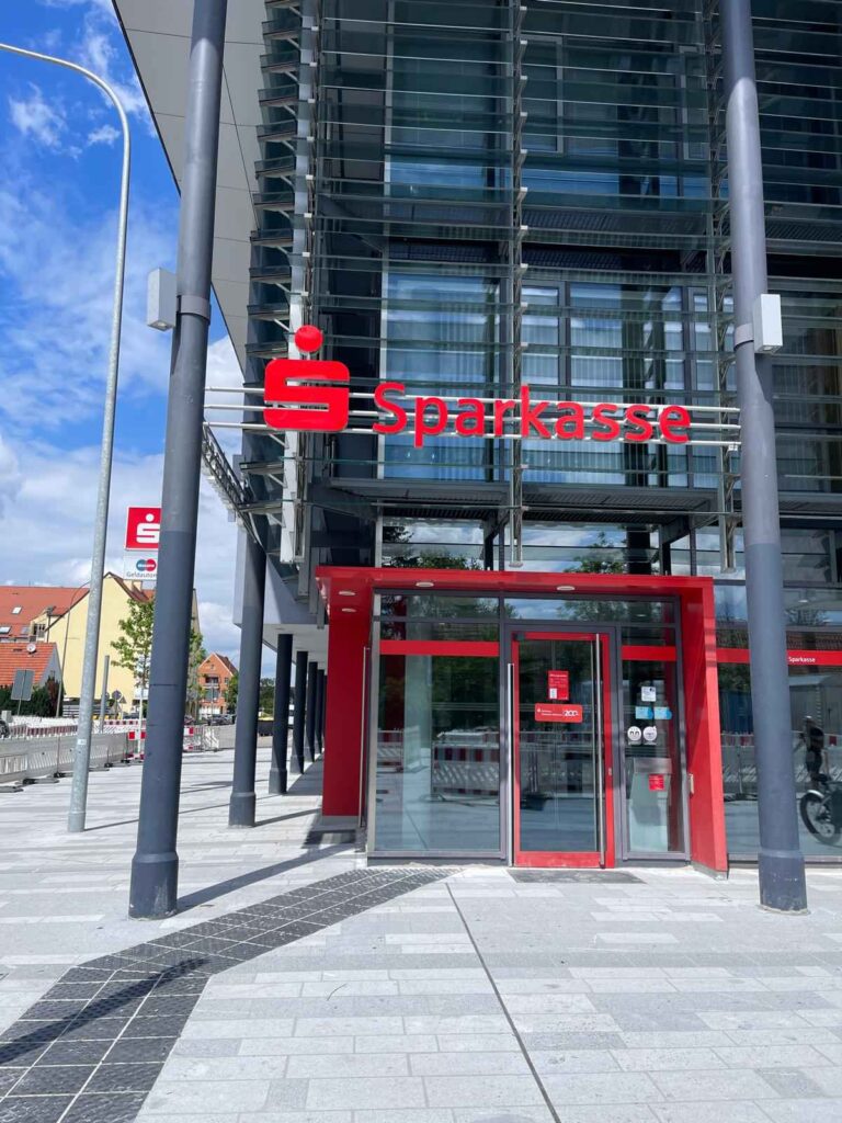 Litery podświetlane Sparkasse