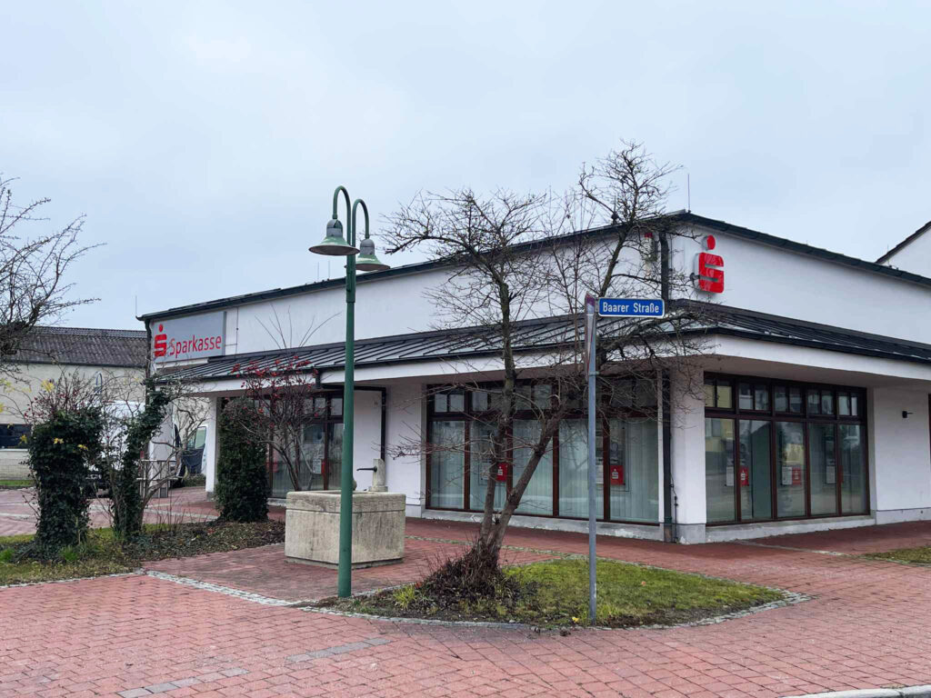 Branding banku Sparkasse Niemcy litery 3D podświetlane